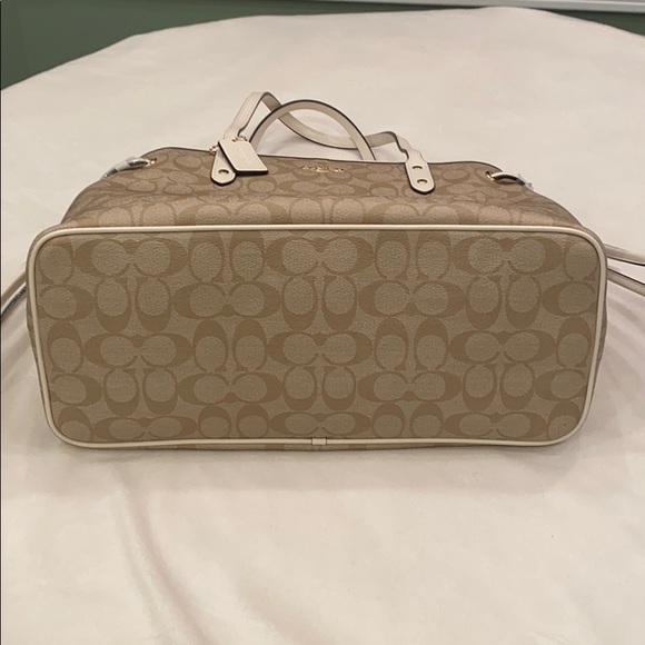 SOLD NWT Coach Drawstring Cryall Tote Bag - Picture 8 of 8